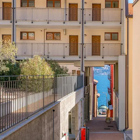 Apartment House *